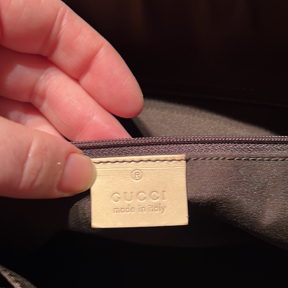 Shimmer and shine in vintage Gucci - Picture 10 of 16